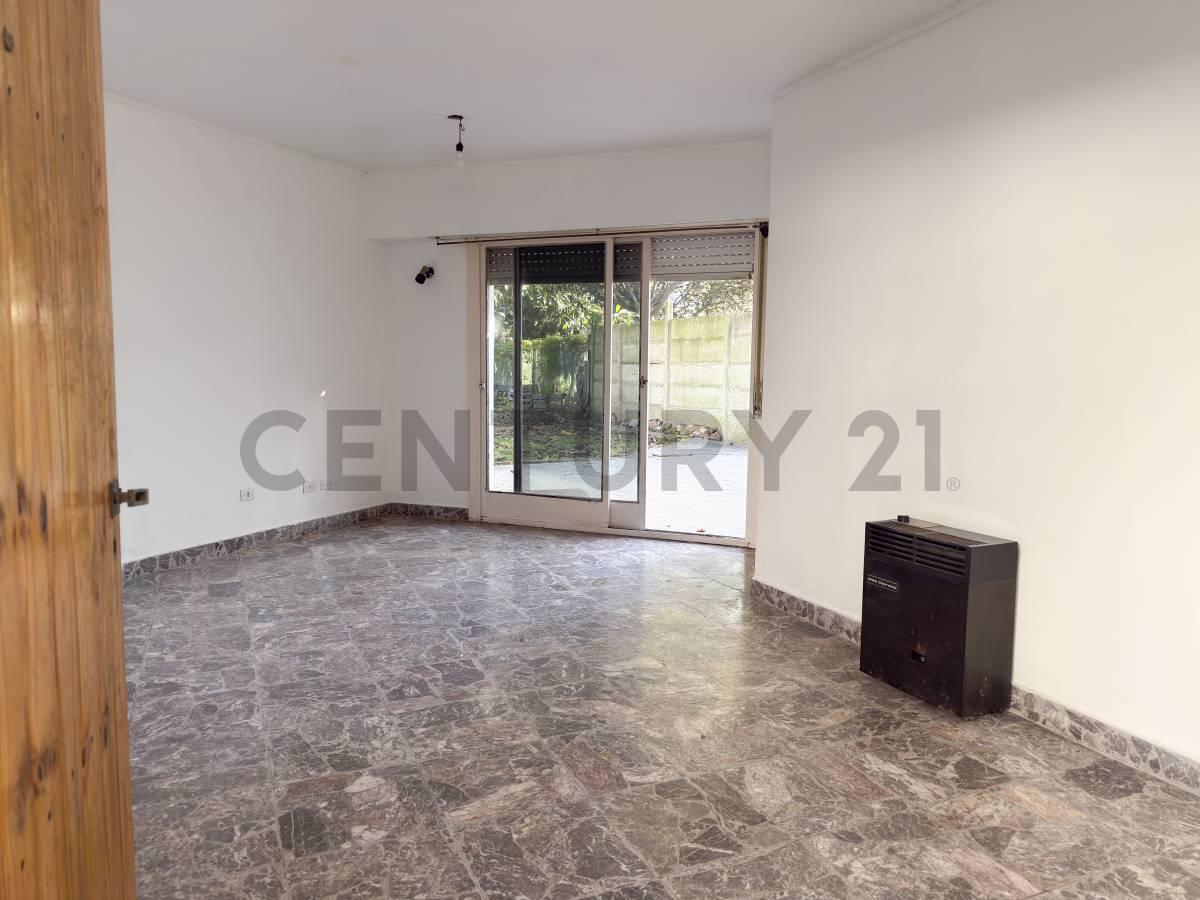 ¡TOLOSA: CASA + LOCAL + GRAN PARQUE! IDEAL VIVIENDA O INVERSIÓN — foto 1