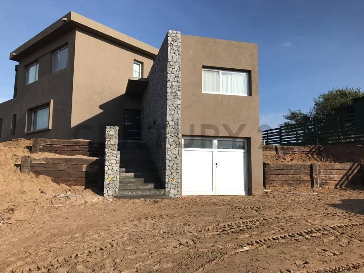 Casa 5 ambientes en COSTA ESMERALDA — foto 1