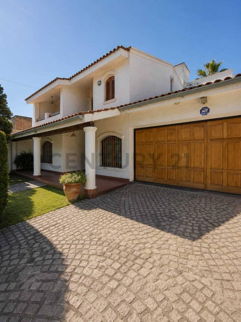 VENTA CASA 4 DORM BARRIO ALTO VERDE IMPECABLE — foto 1