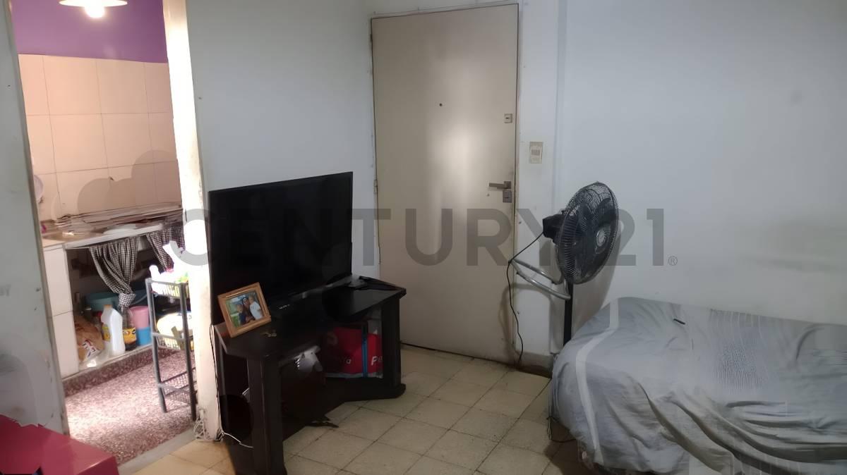 VENTA DEPARTAMENTO 2 AMBIENTES EN CIUDADELA — foto 1