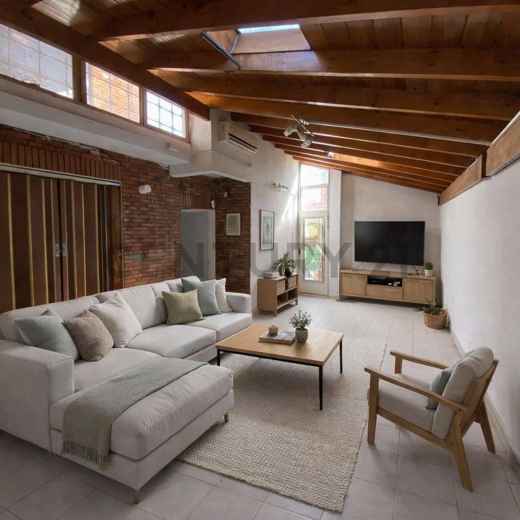 PH EN VENTA 4 AMBIENTES, PATIO Y TERRAZA SIN EXPENSAS VILLA LUZURIAGA — foto 1