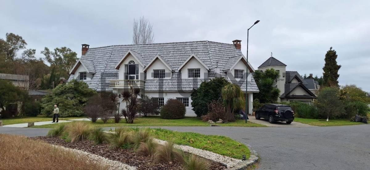 VENTA DE CHALET EN COUNTRY LA DESEADA | 5 AMBIENTES | PISCINA — foto 1