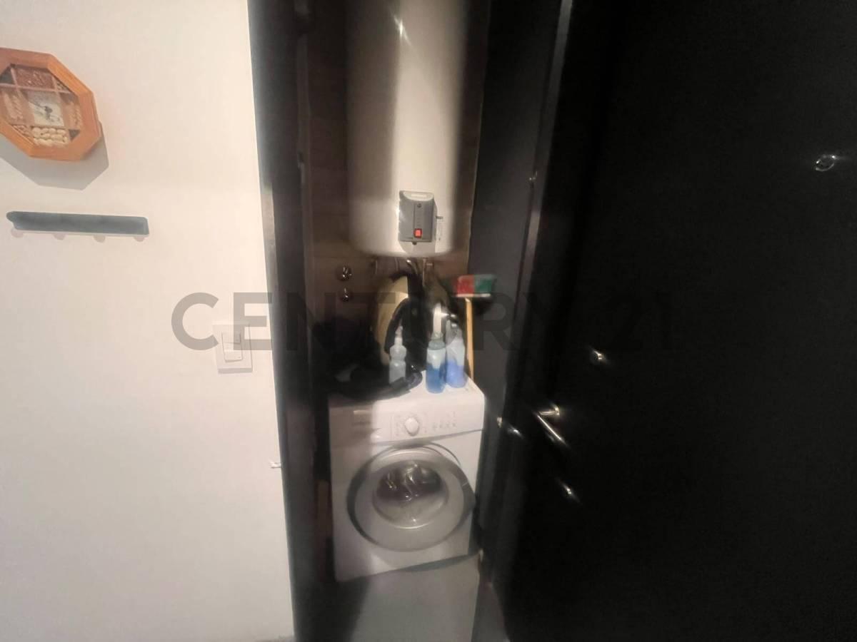 MONOAMBINTE AMUEBLADO EN ALQUILER EN BARRIO FLORES — foto 1