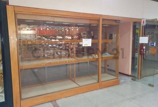 VENTA DE LOCAL COMERCIAL EN "GALERIAS GENERAL BELGRANO"- BELGRANO - CAPITAL FEDERAL. — foto 1