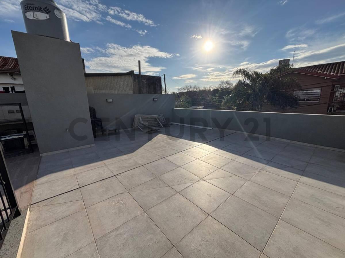 PH Tipo Casa| 3 amb reciclado| Patio+terraza+parrilla | sin expensas — foto 1