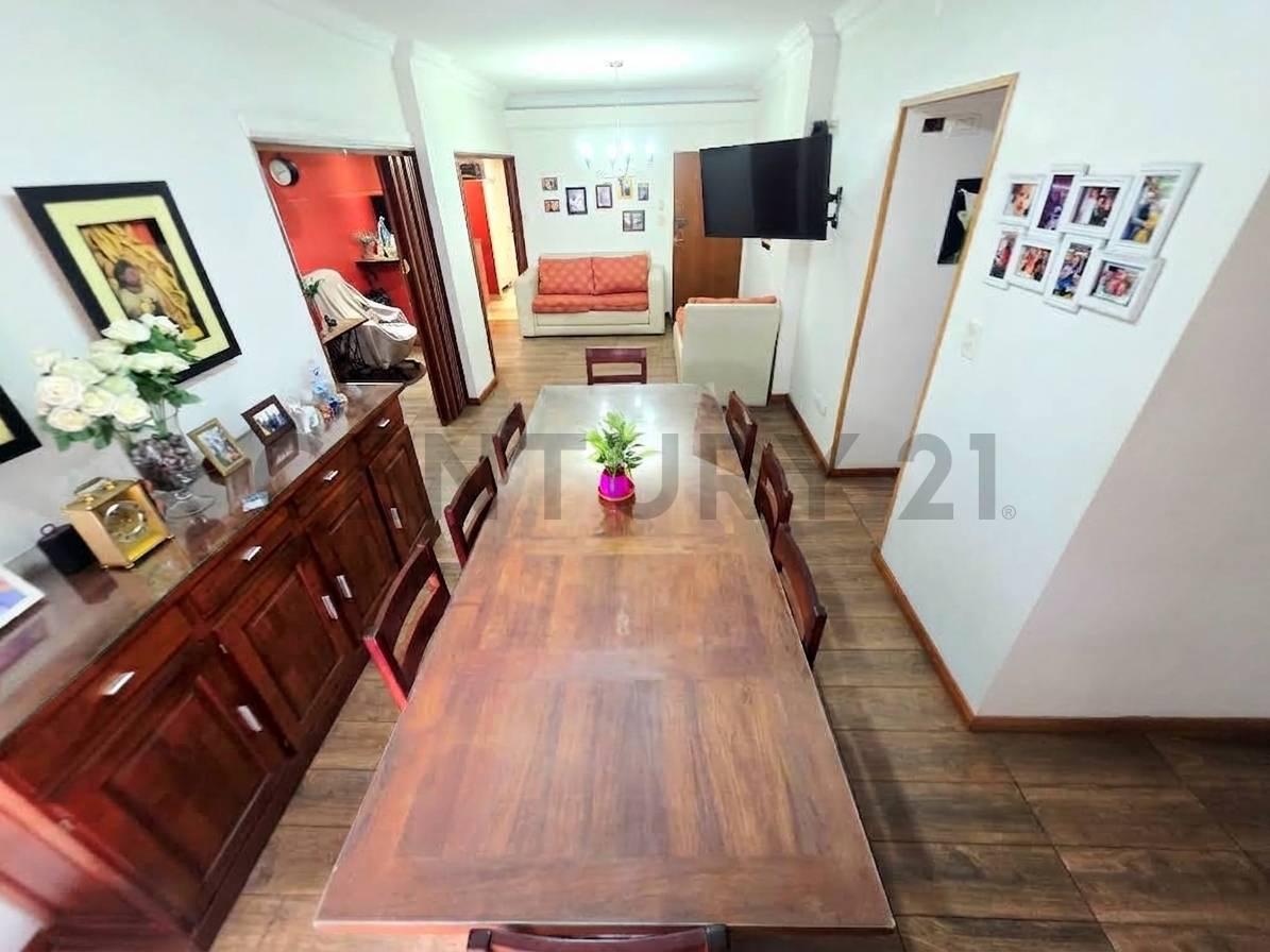 Caballito Venta de departamento 4 ambientes dependencia balcón Apto Profesional todo externo — foto 1
