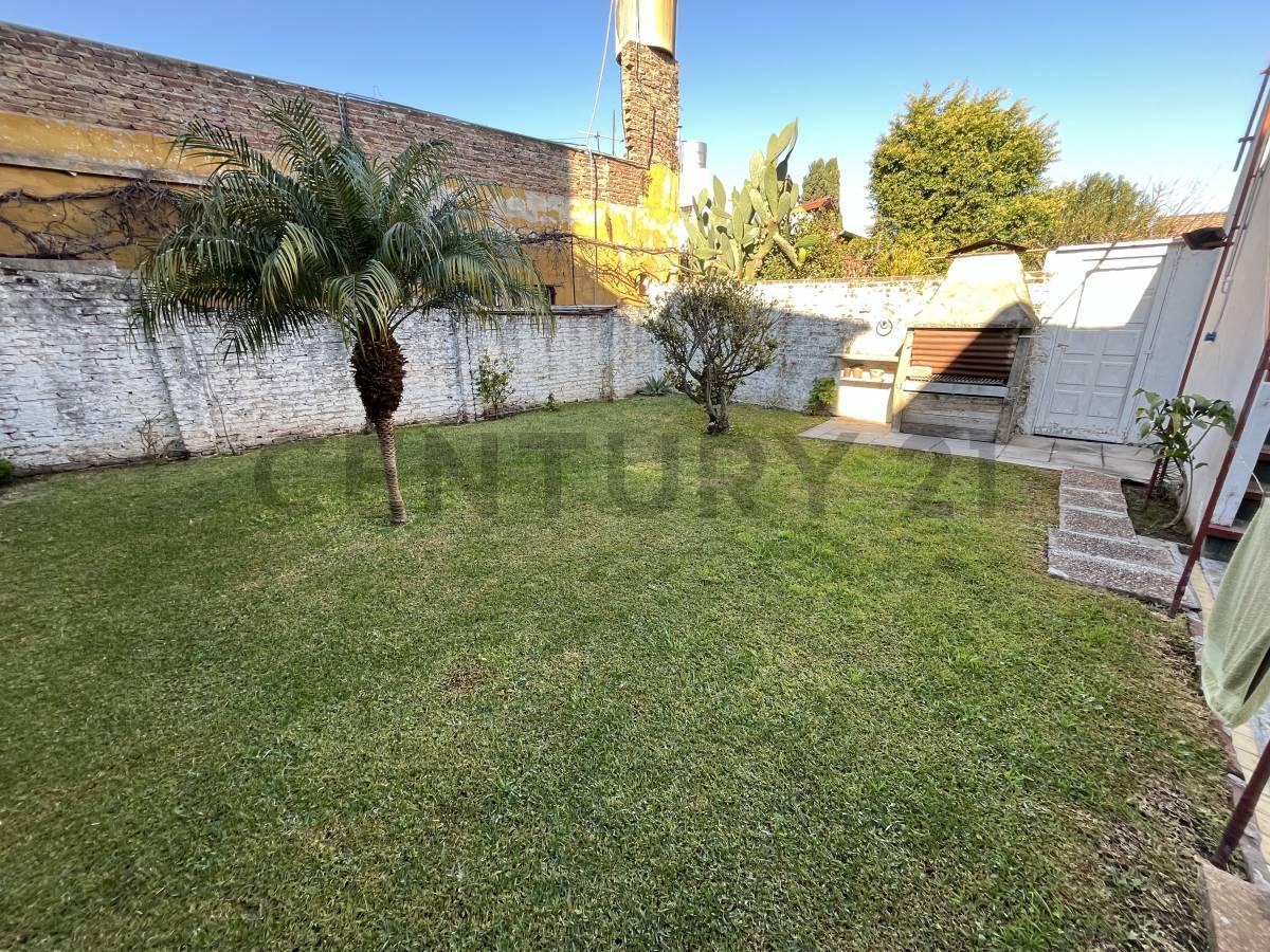 VENTA CASA 3 AMBIENTES EN VILLA MAIPU SAN MARTIN CON COCHERA — foto 1