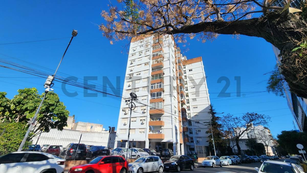 ALQUILER DE Departamento 4 Ambientes con Balcón y Cochera – Villa Crespo — foto 1