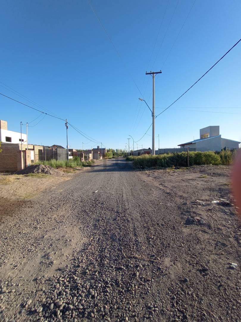 Venta de terreno en General Roca — foto 1