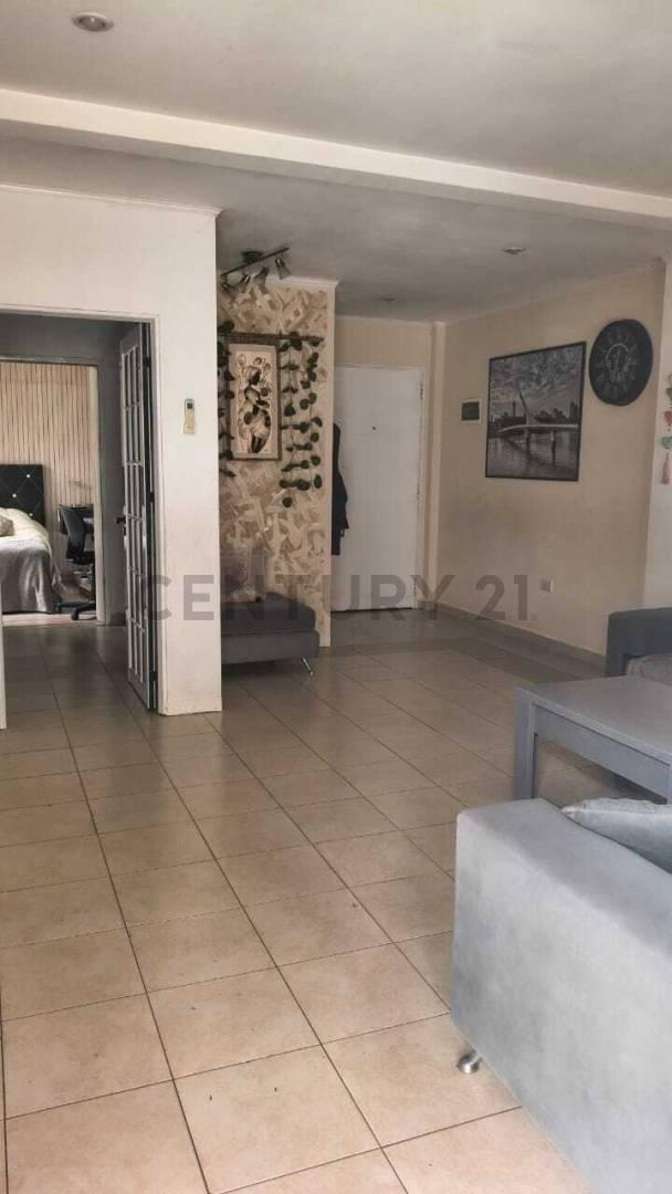 CASA TIPO PH EN VENTA !!! en Ramos Mejia — foto 1