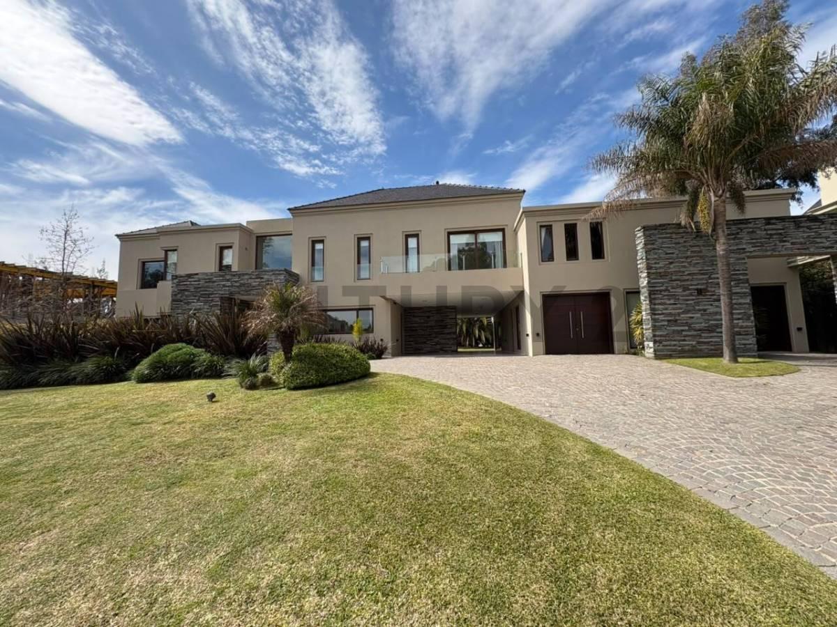 VENTA CASA SAINT THOMAS ESTE-OESTE 8 AMB - CANNING — foto 1