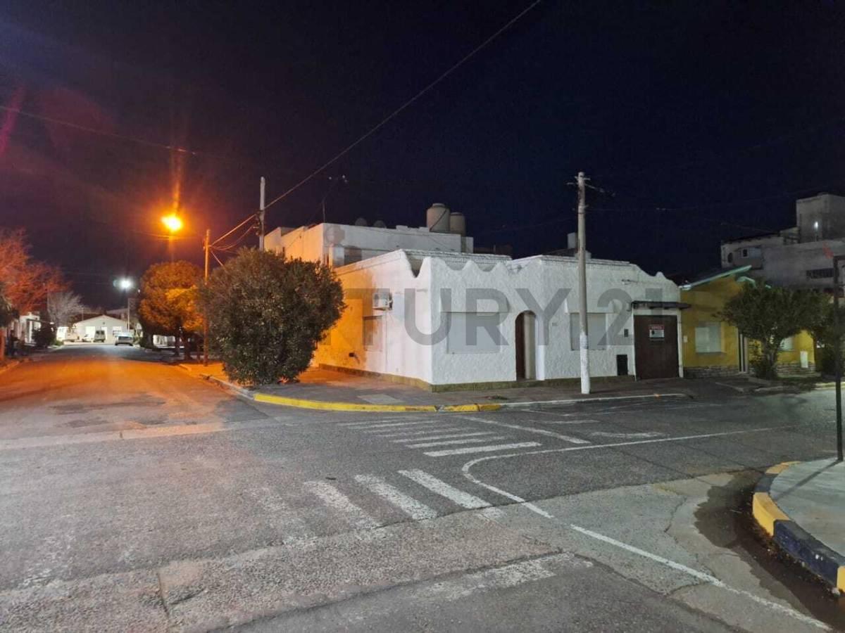 Venta Casa en el centro de Las Grutas. ID: 385719 — foto 1