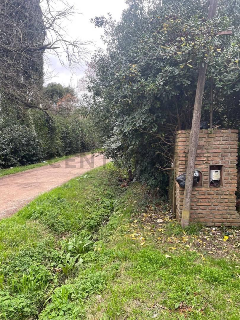Lotes en venta e City Bell de 1090 m2 — foto 1