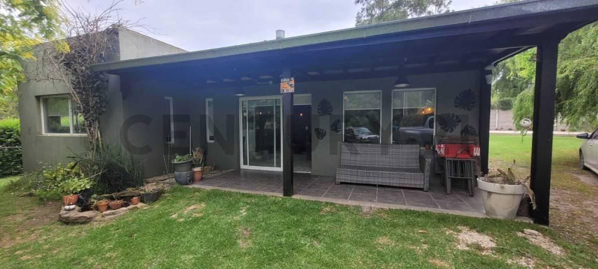 VENTA CASA CUATRO AMBIENTES CON PISCINA, SIERRA DE LOS PADRES, MAR DEL PLATA — foto 1