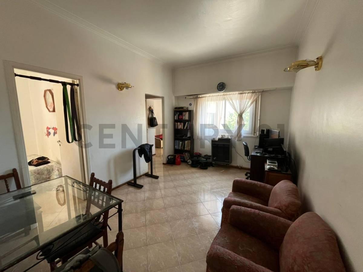3 ambientes en Chauvin — foto 1