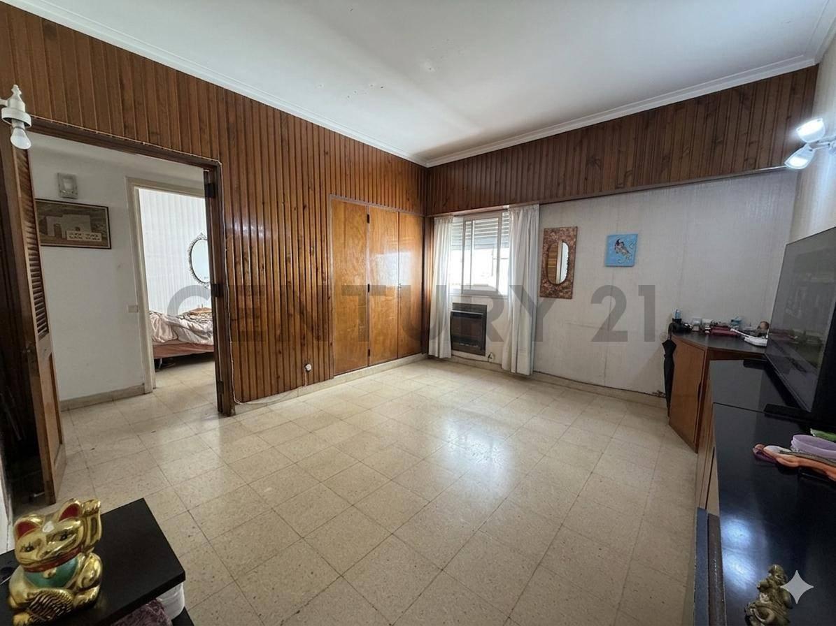 Departamento 3 ambientes en Plaza Mitre — foto 1