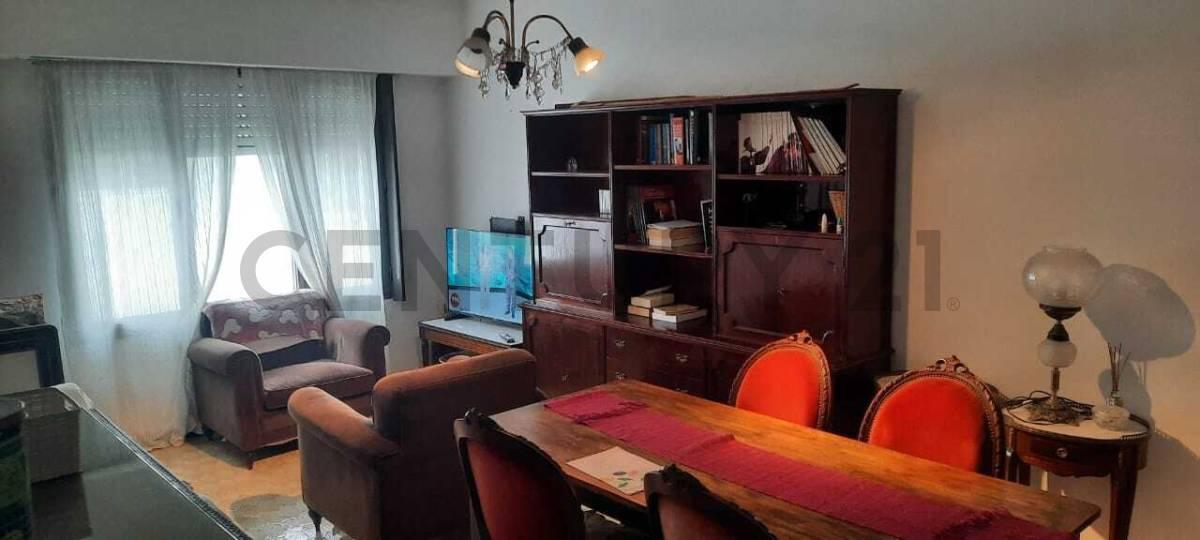 Vendo Departamento de 4 ambientes zona Centro — foto 1