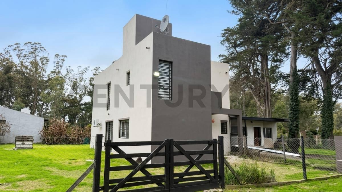 Casa Moderna en Acantilados Golf, Mar del Plata — foto 1