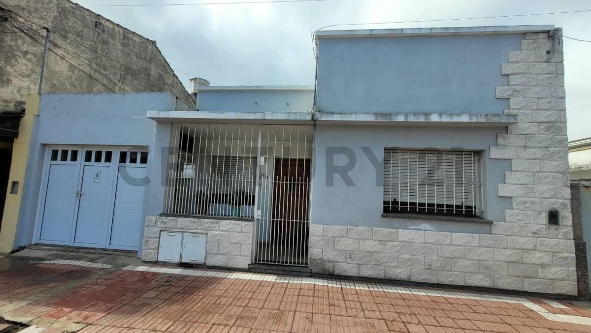 PH TRES AMBIENTES AL FRENTE, PLANTA BAJA CON GARAJE, DON BOSCO, MAR DEL PLATA — foto 1