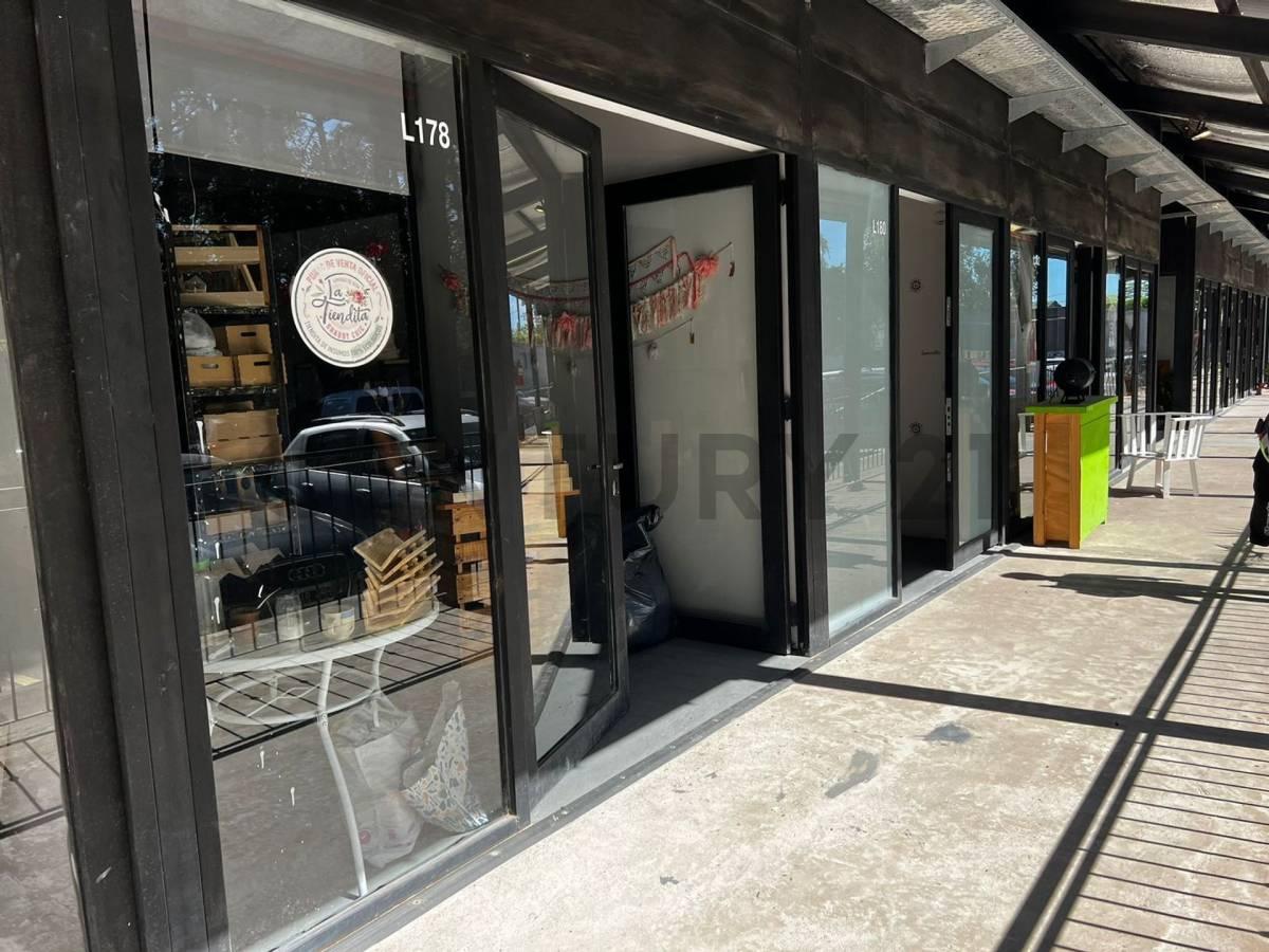 Venta en BLOQUE 2 Locales en DOCKS del pto Tigre — foto 1