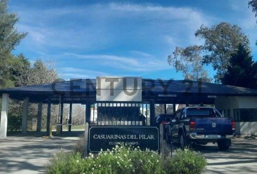 VENTA CASA 5 AMB PARQUE PARRILLA CASUARINAS PILAR — foto 1