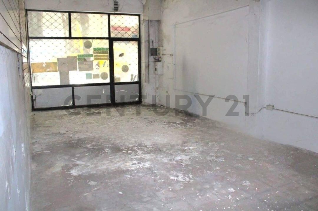 LOTE FRENTE 8.72 X Lateral 50.35M EN ALMAGRO CONSTRUIBLE 2764M2 — foto 1
