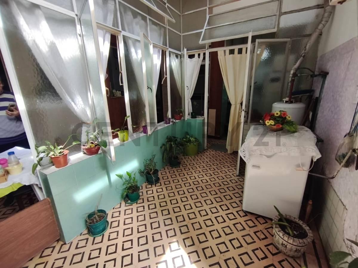 PH 3 AMBIENTES CON PATIO – SIN EXPENSAS – FLORESTA — foto 1