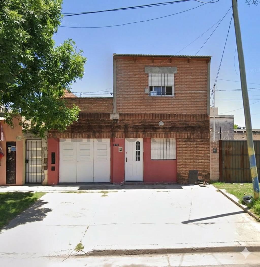 VENTA CASA MAS DEPARTAMENTO EN BARRIO BELGRANO — foto 1