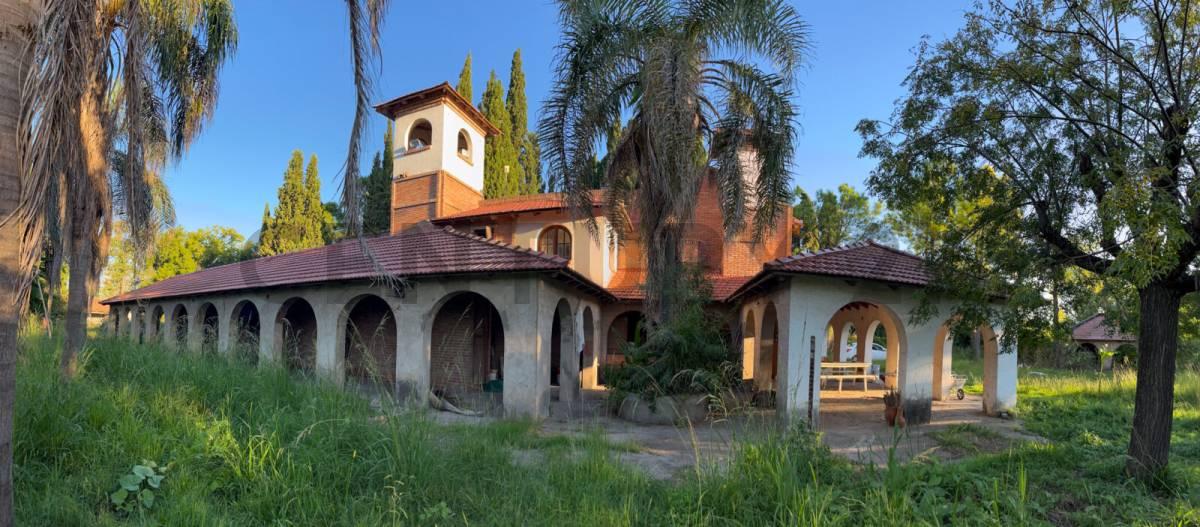 REAL OPORTUNIDAD. Casa quinta - A metros de Circunvalación y Autopista Santa Fe — foto 1