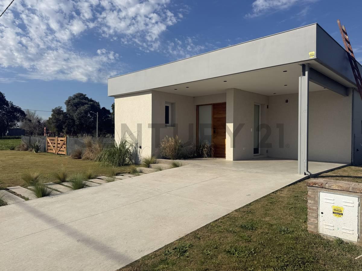 CLUB ZEN BARRIO CERRADO - Casa con pileta en VENTA — foto 1