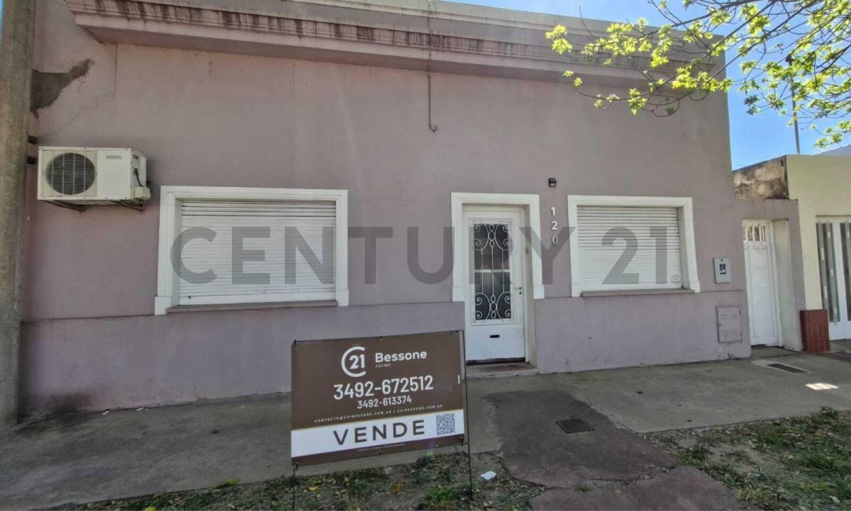 Venta de casa en Rafaela apta crédito — foto 1