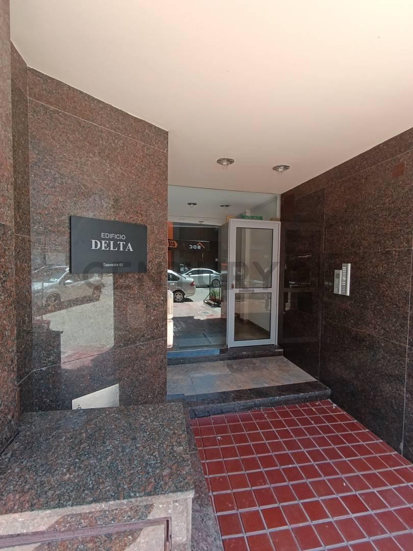 SE VENDE DEPARTAMENTO CÉNTRICO EN RAFAELA DE DOS DORMITORIOS — foto 1