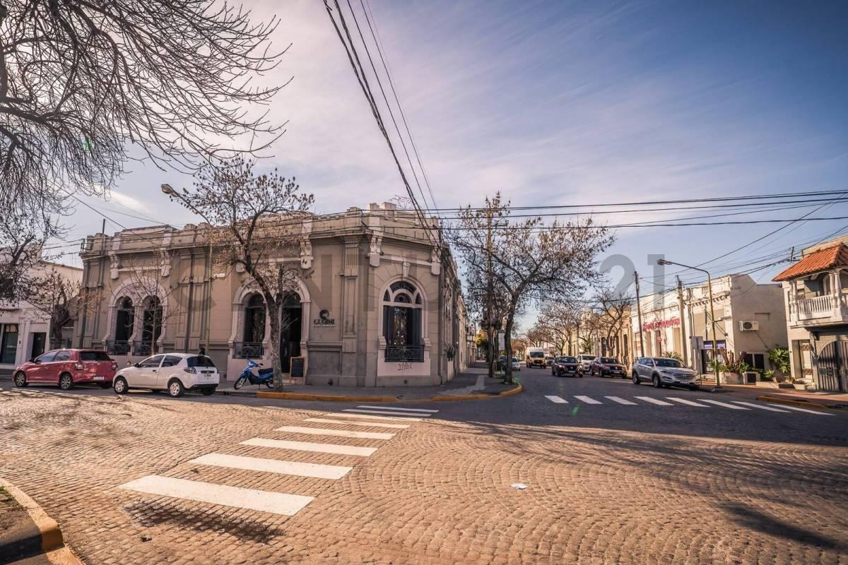 Venta de Exclusiva propiedad de categoría / Centro de Rafaela — foto 1