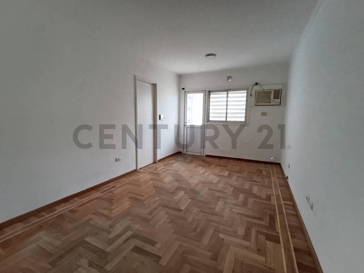 SE VENDE DEPARTAMENTO CÉNTRICO DE DOS DORMITORIOS EN RAFAELA — foto 1