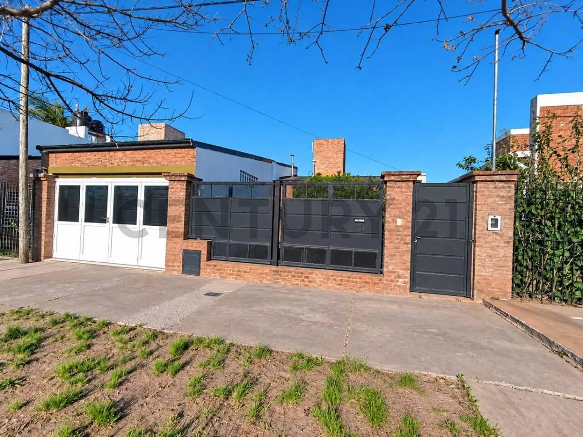 CASA EN VENTA EN RAFAELA — foto 1