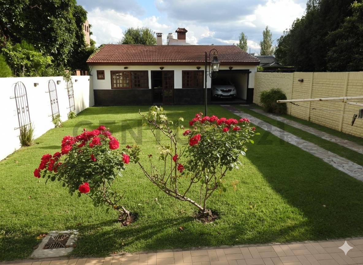 CASA 3 AMBIENTES CITY BELL LA PLATA SOBRE CAMINO CENTENARIO Y 461- APTO CRÉDITO — foto 1
