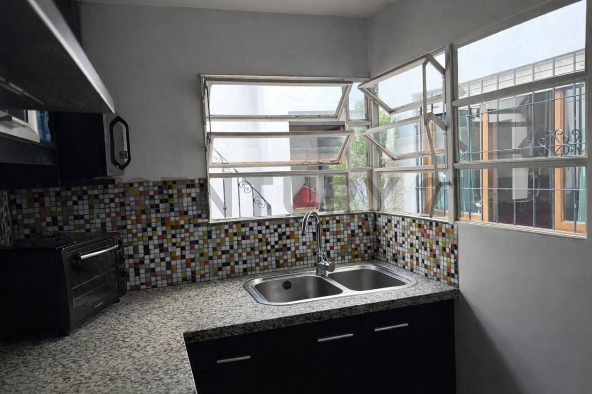 PH 2 AMBIENTES EN VENTA CON QUINCHO Y PATIO – VILLA LURO — foto 1