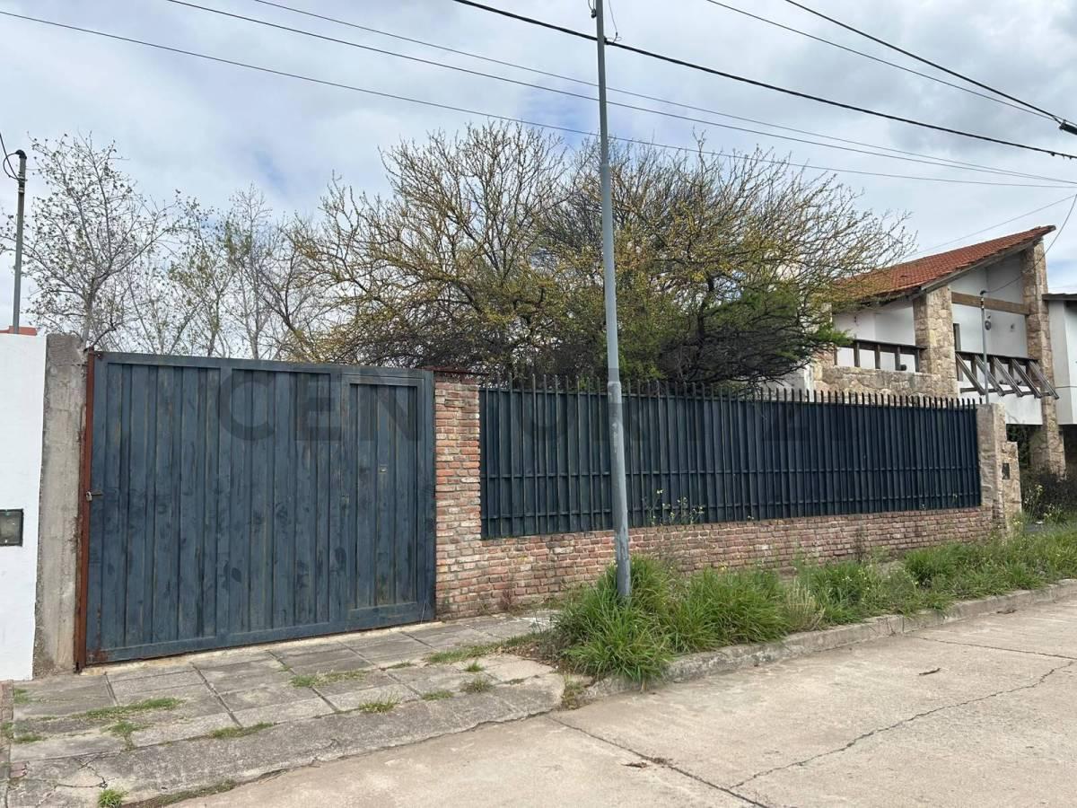 Lote en venta de 317 mts2 Parque Tablada — foto 1
