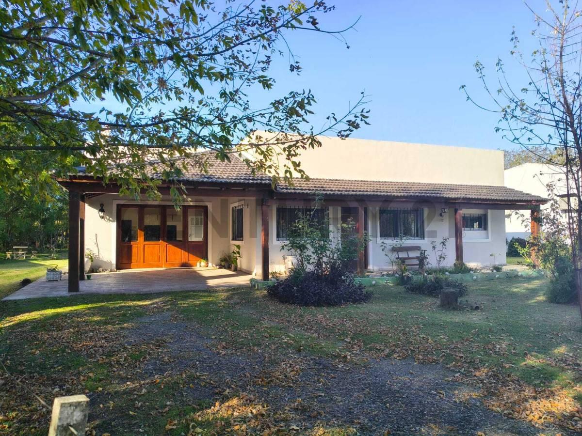 CASA EN VENTA SAMBOROMBON BRANDSEN 2 DORMITORIOS DE CAMPO — foto 1