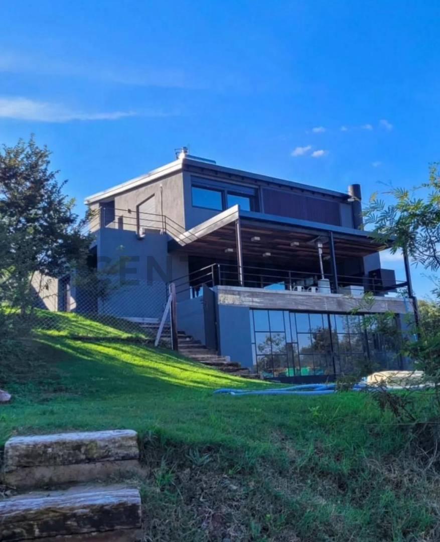 La Deseada Country, Casa 3 Niveles Oportunidad!!! — foto 1