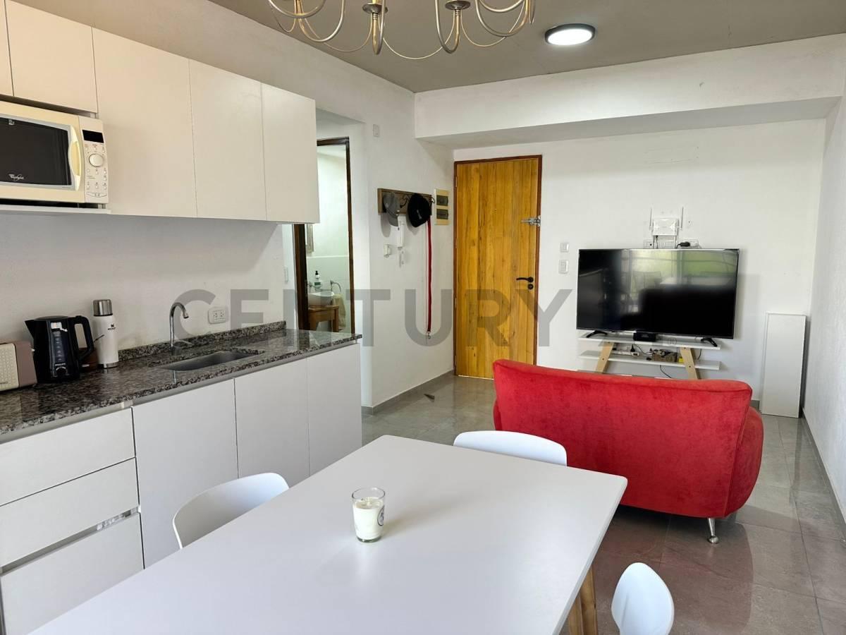 Departamento 2 ambientes en venta Pinamar centro — foto 1
