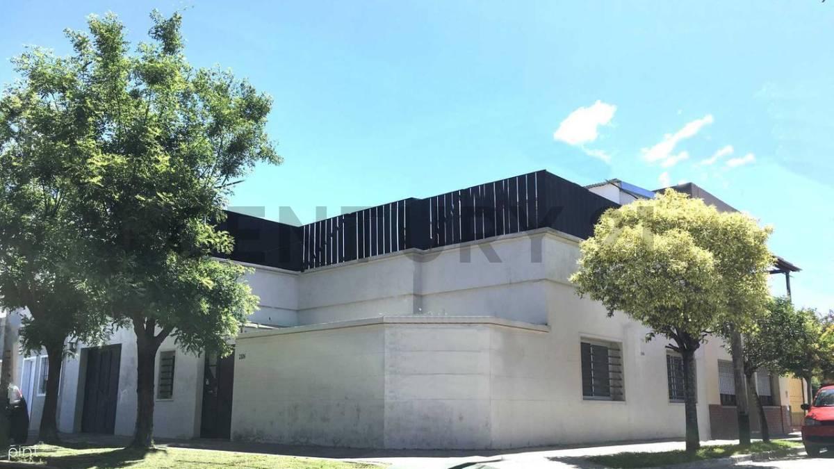 CASA EN VENTA — foto 1