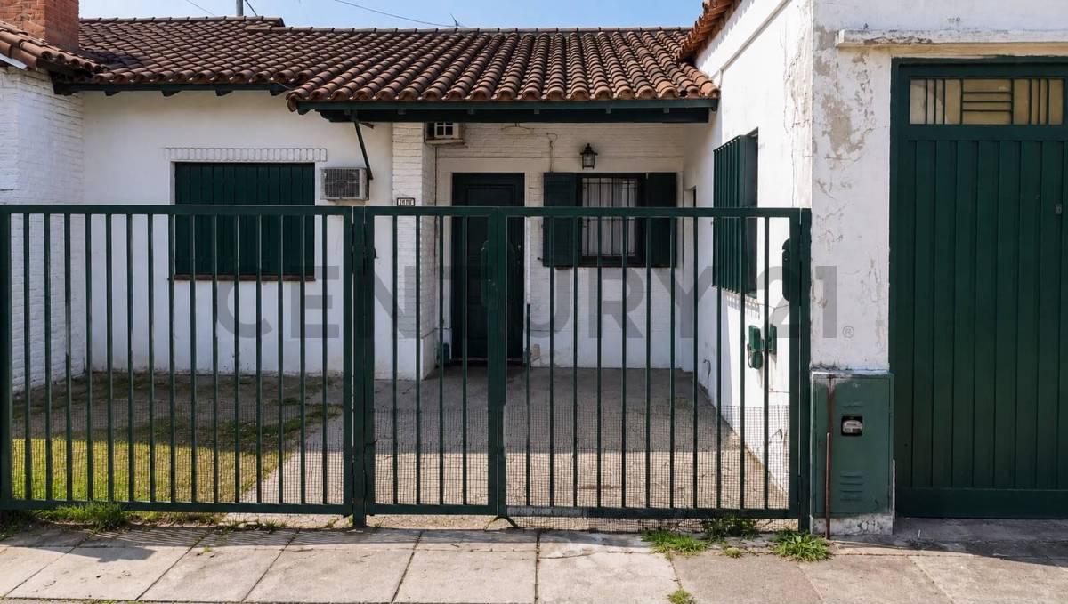 Venta de Casa 4 ambientes en | Hurlingham — foto 1