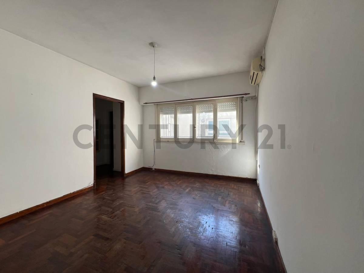ALQUILER 3 AMBIENTES, GASCÓN AL 600, ALMAGRO. — foto 1