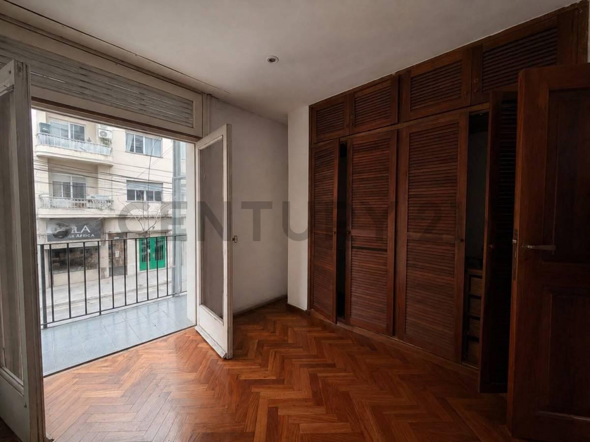 ALQUILER DEPTO 2 AMBIENTES EN RECOLETA CON BALCON — foto 1