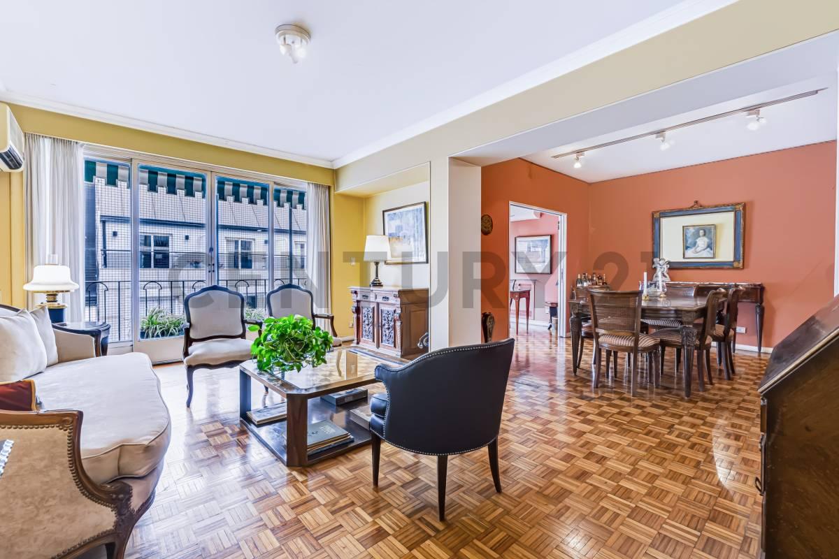 PISO DE CATEGORIA EN RECOLETA 5 AMB Y BALCÓN CORRIDO — foto 1