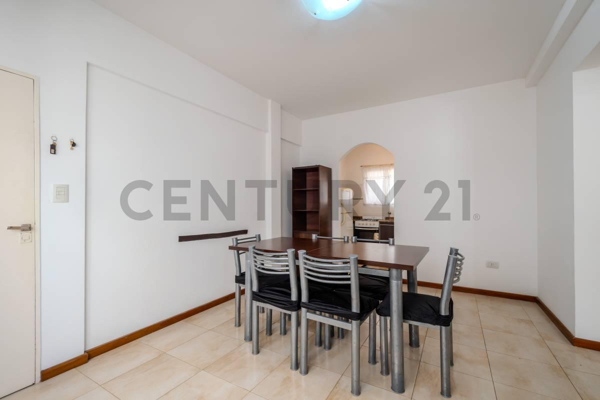 Venta de departamento tres ambientes, La Perla, Mar del Plata. — foto 1