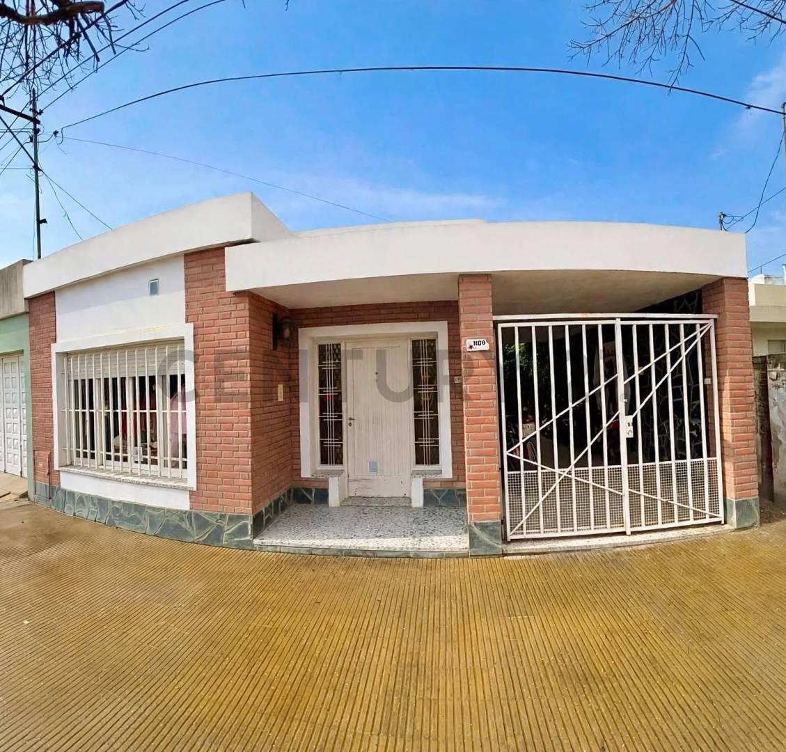 Casa con Departamento Interno en Venta Venado Tuerto — foto 1