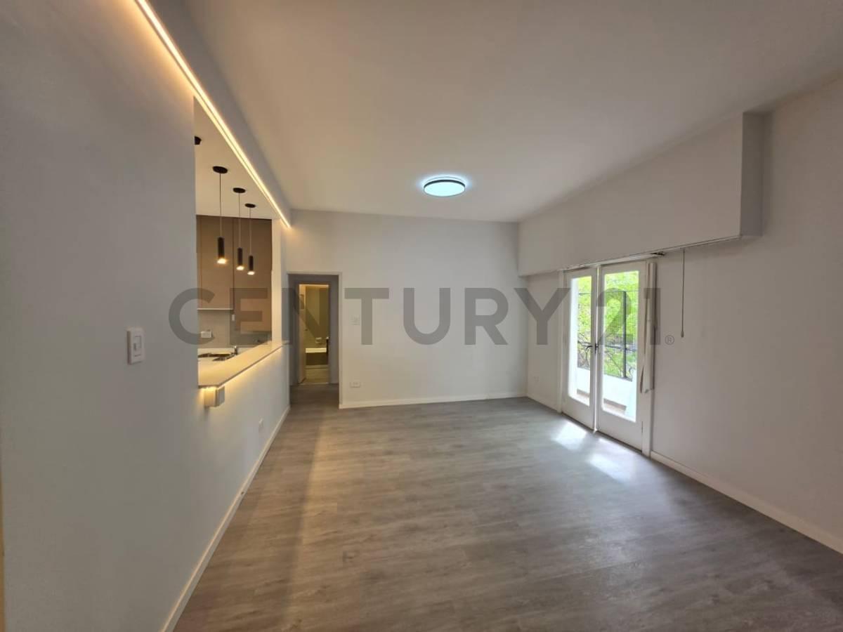 Venta Departamento Reciclado a Nuevo de 3 Ambientes al Frente — Moldes 2450, Belgrano R — foto 1