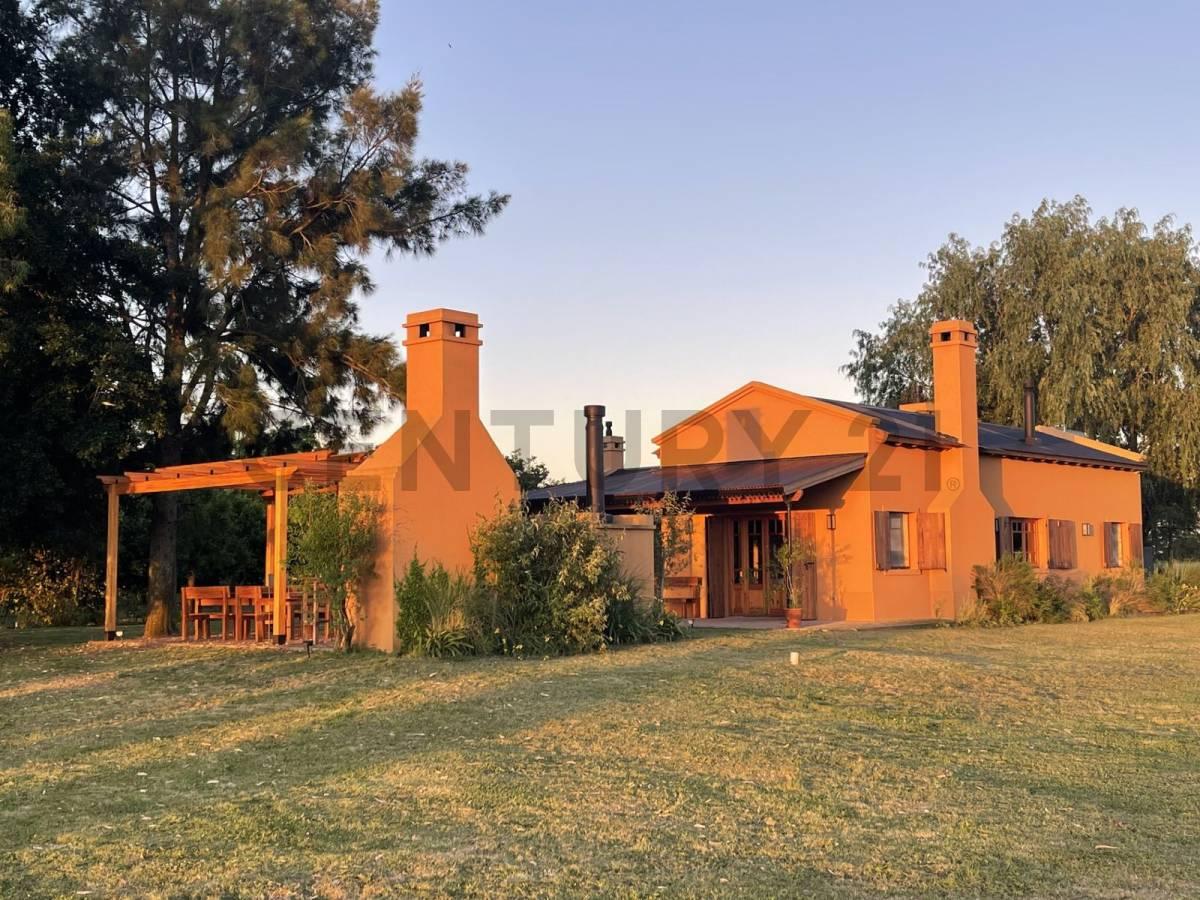 CAMPO DE POLO EN SAN MIGUEL DEL MONTE — foto 1